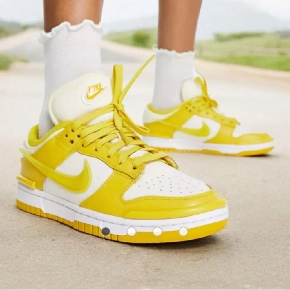 Nike Dunk Low Lemon Twist Vivid Sulfur Woman's  8 only worn in dance competition - Picture 2 of 5